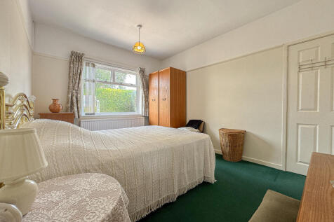 Bed 3 (2)