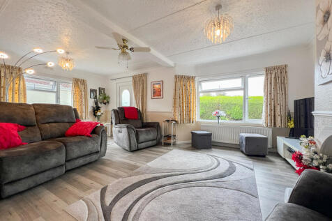living room (3)