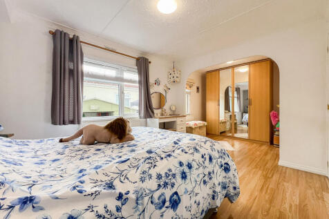 bed 1 (2)