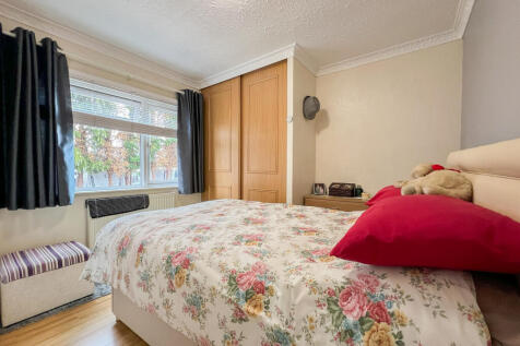 bed 2