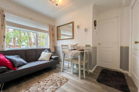 dining room (2)