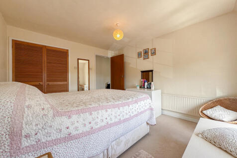 Bed 1 (3)