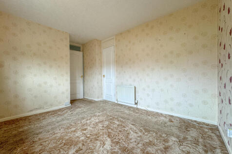 Bed 2 (2)