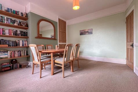 Dining Room (2)