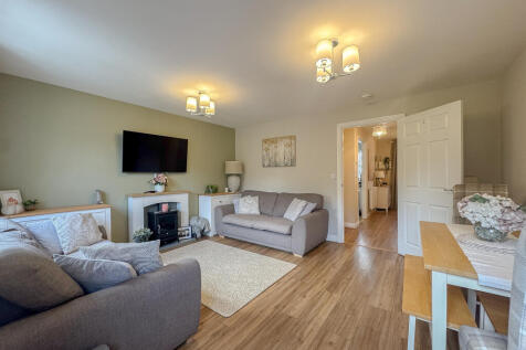 Living_Dining Room (2)