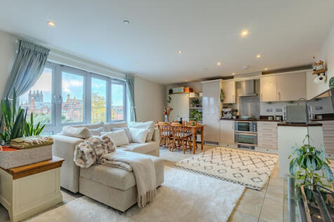 Living Kitchen Dining Room (2)