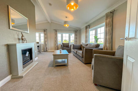Plot 3 Green Crize - Living room
