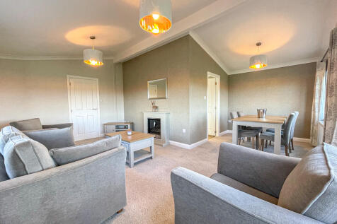Plot 3 Green Crize - Living diningn room