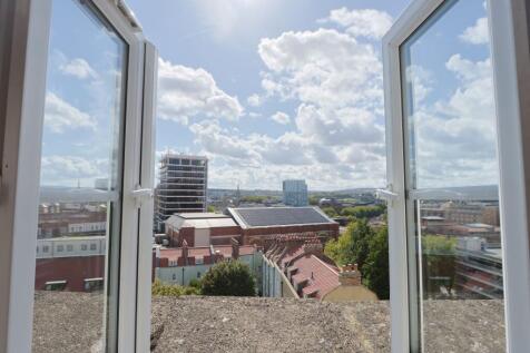 Property Image 11