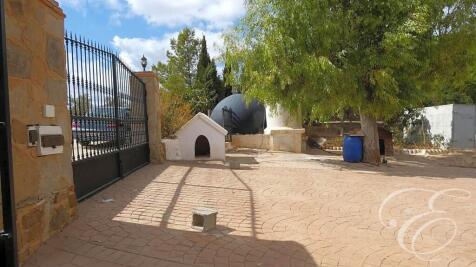 Property Image 10