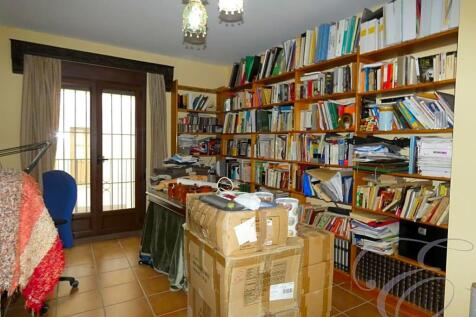 Property Image 9