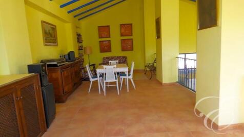 Property Image 5