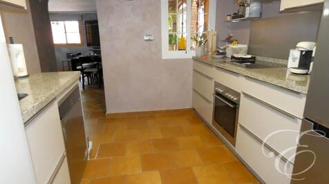 Property Image 7