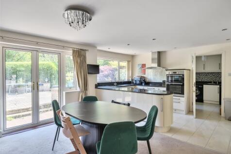 Kitchen Dining Room