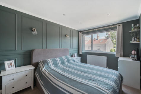 1318077-20-686280...