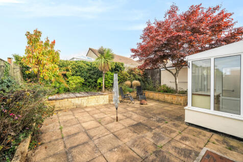 1370061-5-68f24fa...