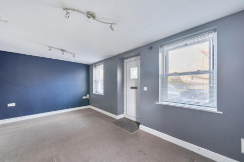 1364642-5-68e3f5c...