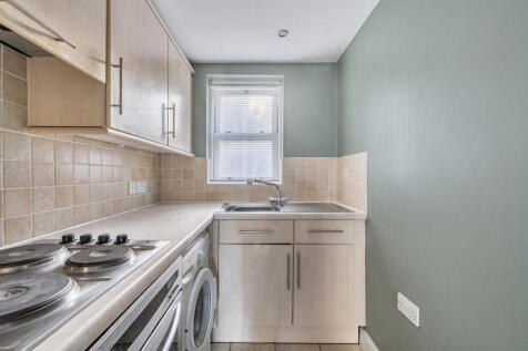 1364642-11-68e3f7...