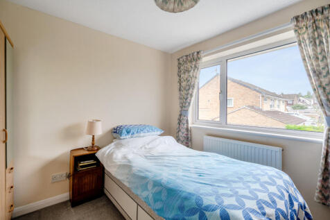 1366031-18-68e8fa...