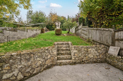 1370097-3-68f0bfa...