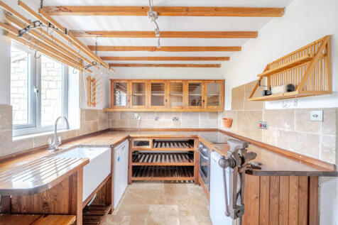 1364962-3-68e90d6...