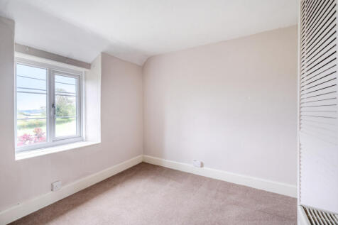 1364962-11-68e90e...