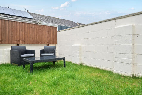 1370360-5-68f605f...