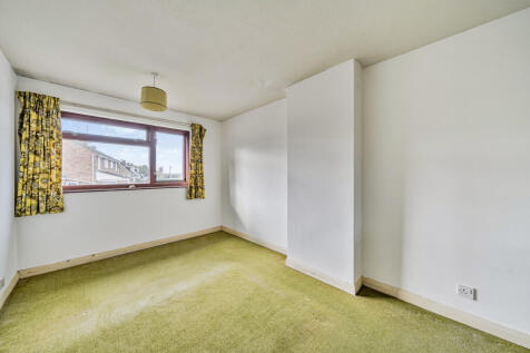 1373634-8-68ff755...