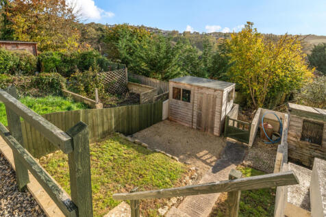 1372946-6-6900d3d...