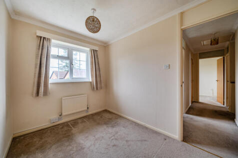 1372890-19-69035e...