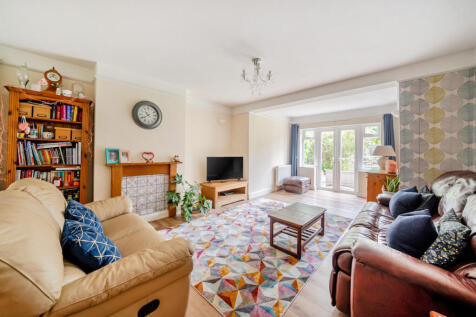 1363118-8-68e8eef...