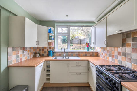 1385967-7-6929c3b...