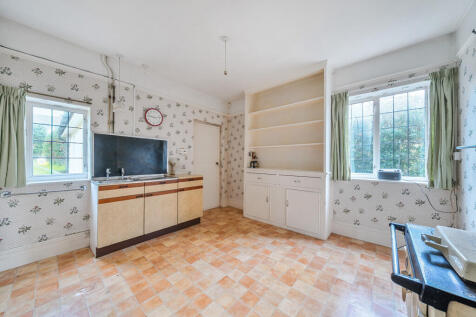 1386330-10-69384d...