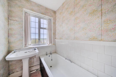 1386330-18-69384e...