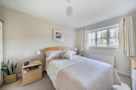 1358784-3-68d4138...