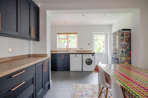 1363118-15-68e8f2...