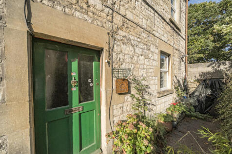 1359442-3-68dd4aa...