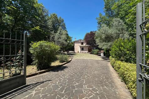 Property Image 35