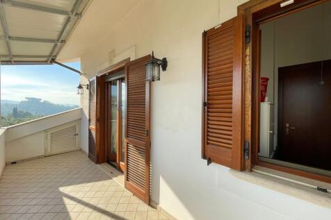 Property Image 80