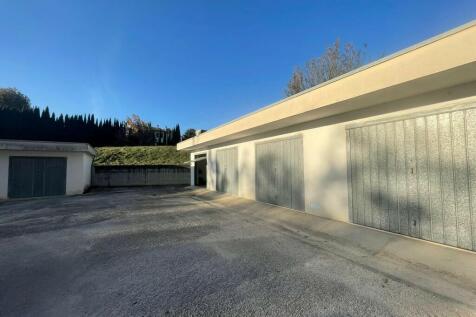 Property Image 47