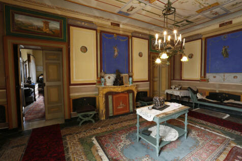 5.Drawing room