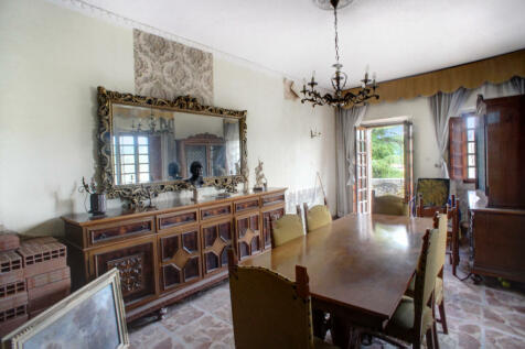 2. Dining Room