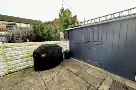 Rear Courtyard