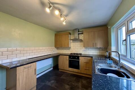 Kitchen / Sitting Room / Sun Room