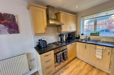 Kitchen/ dining room