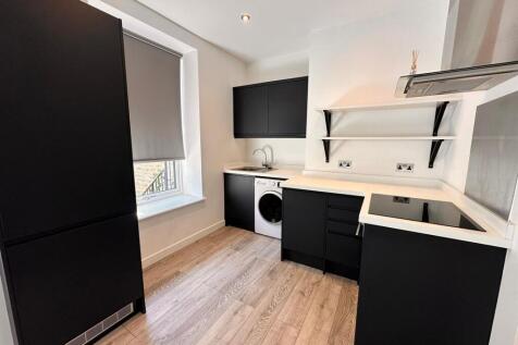 Flat 10 Calder House.jpg