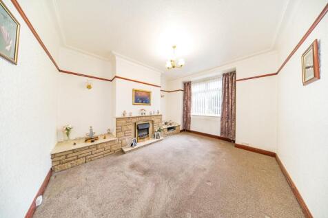 127 Warrington Road sitting room.jpg