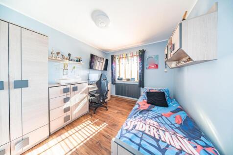 29 Copperwood Drive bedroom 4.jpg