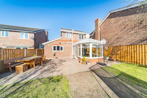 29 Copperwood Drive rear garden.jpg