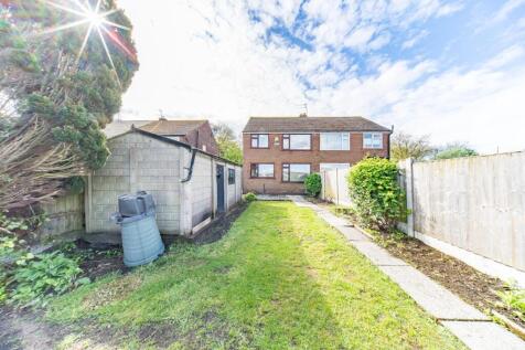 288 Scholes Lane garden.jpg